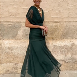 Klára — Elegantní šaty s výstřihem do V
