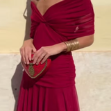 Klára — Elegantní šaty s výstřihem do V