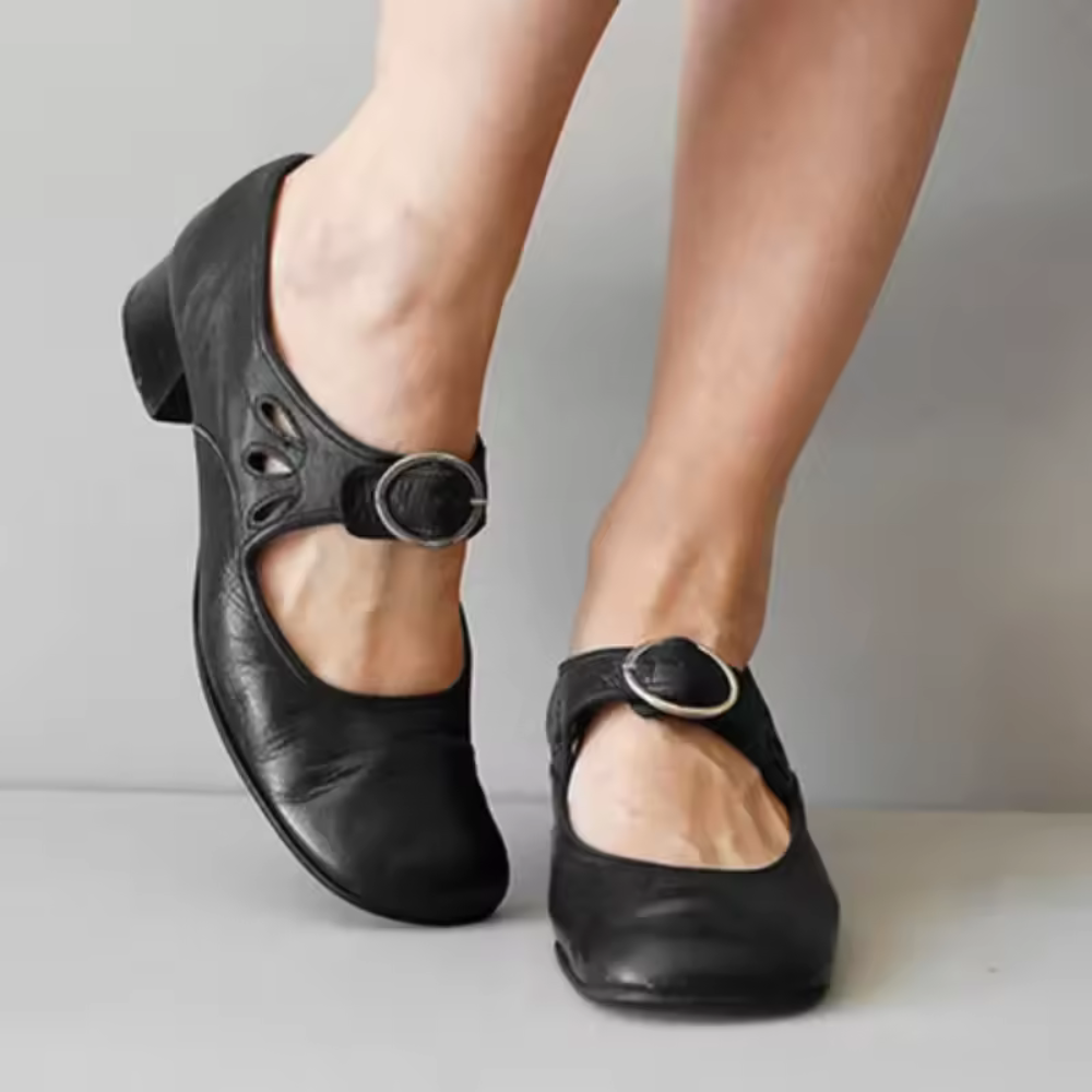 Debora — Elegantní sandály na středním podpatku